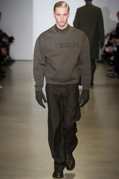Look 2